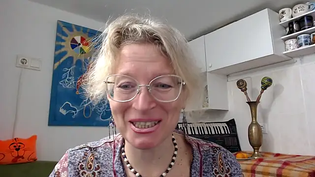 Snapshot of Zosya1111 chatting on 12/11/24, 08:04 Zosya1111 online show from 12/11/24, 08:04