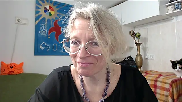 Snapshot of Zosya1111 chatting on 02/03/25, 04:20 Zosya1111 online show from 02/03/25, 04:20