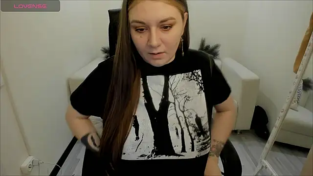 AlisaBacker online show from 12/28/24, 02:53