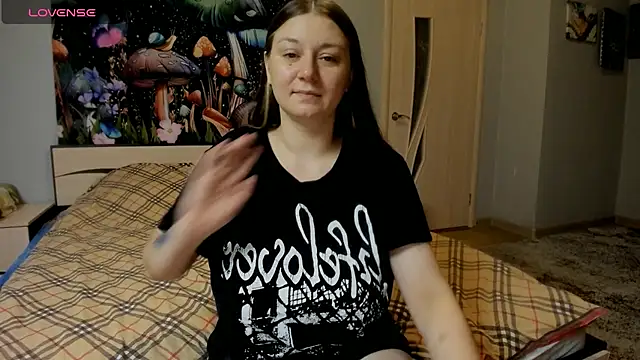 AlisaBacker online show from 10/05/25, 03:21