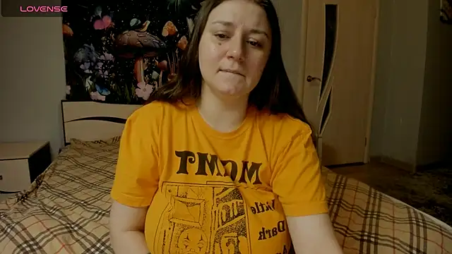 Snapshot of AlisaBacker chatting on 12/13/25, 07:53 AlisaBacker online show from 12/13/25, 07:53