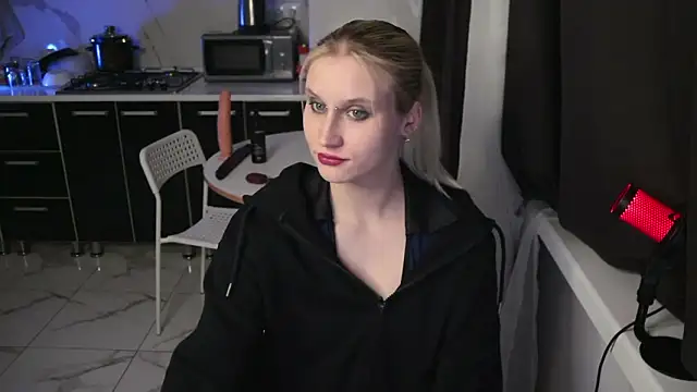 Snapshot of MertyXX chatting on 02/22/26, 10:08 MertyXX online show from 02/22/26, 10:08