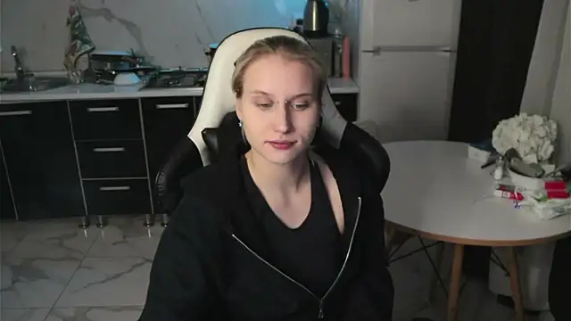 Snapshot of MertyXX chatting on 04/09/26, 09:20 MertyXX online show from 04/09/26, 09:20