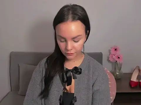 Snapshot of KendalNew chatting on 01/23/25, 08:13 KendalNew online show from 01/23/25, 08:13