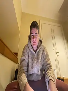 cubalibre02 online show from 11/26/25, 08:54