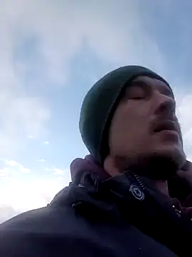 Snapshot of hornyboyopen chatting on 12/06/24, 10:49 hornyboyopen online show from 12/06/24, 10:49