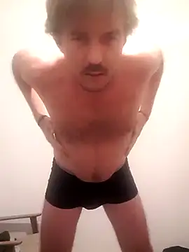 Snapshot of hornyboyopen chatting on 12/07/24, 10:50 hornyboyopen online show from 12/07/24, 10:50