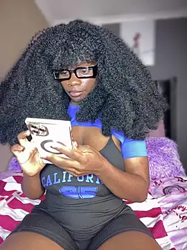 Candy-Heart online show from 11/07/25, 09:59