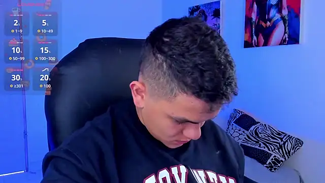 Snapshot of Dunkan_Kravitz chatting on 04/08/26, 01:55 Dunkan Kravitz online show from 04/08/26, 01:55