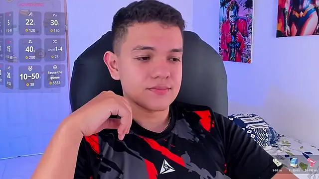 Snapshot of Dunkan_Kravitz chatting on 04/12/26, 02:11 Dunkan Kravitz online show from 04/12/26, 02:11