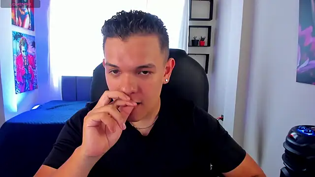 Snapshot of Dunkan_Kravitz chatting on 04/28/26, 09:09 Dunkan Kravitz online show from 04/28/26, 09:09