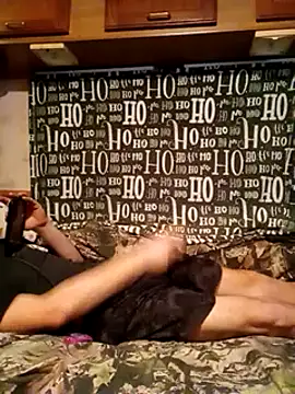 hothippie420 online show from 12/28/24, 03:47