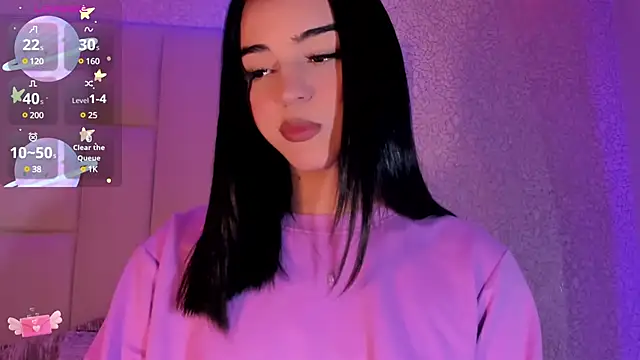 Snapshot of Summer_walkerr chatting on 02/01/25, 12:37 Summer walkerr online show from 02/01/25, 12:37