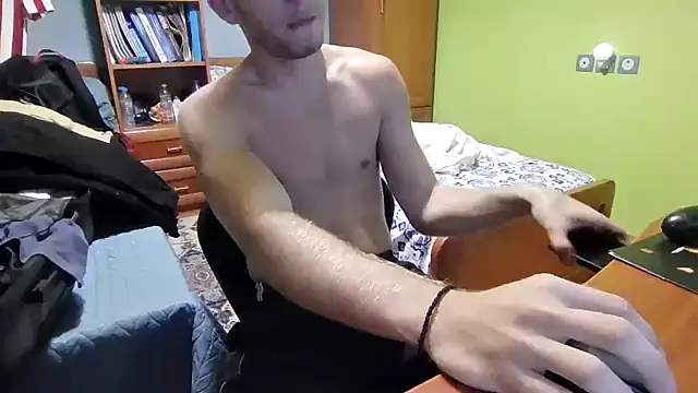 AvarageEuropeGuy online show from 09/24/25, 07:01