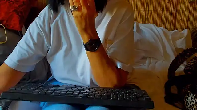 shannon4u online show from 06/08/26, 08:26