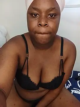 Snapshot of chocolete_candy chatting on 12/03/25, 07:38 chocolete candy online show from 12/03/25, 07:38