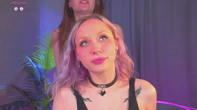 Kinky Girls online show from 12/25/24, 10:37