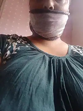 Ivy-09 online show from 03/14/26, 06:30