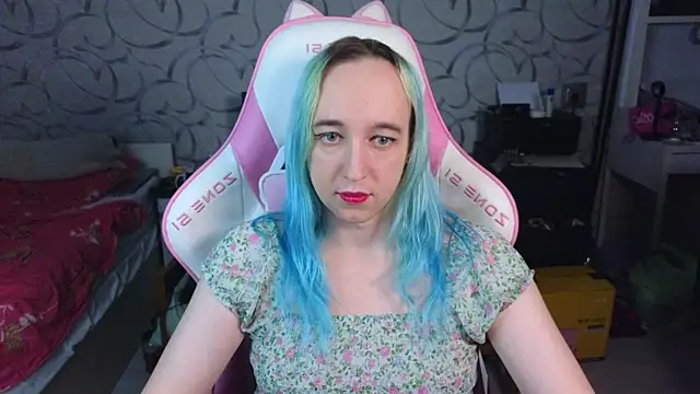 TheTrixy online show from 11/18/25, 07:35