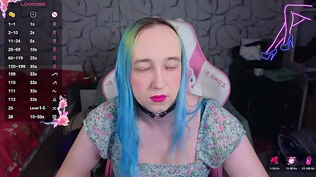 Snapshot of TheTrixy chatting on 03/16/26, 12:53 TheTrixy online show from 03/16/26, 12:53