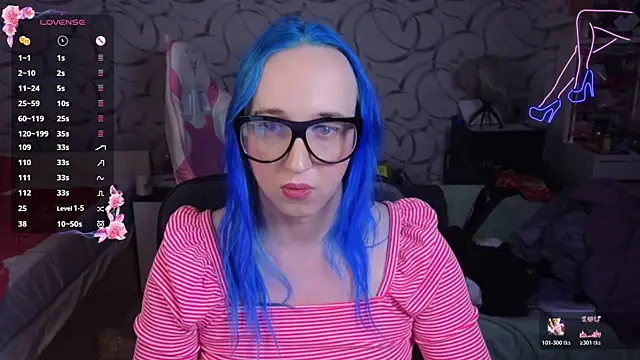 Snapshot of TheTrixy chatting on 04/23/26, 01:13 TheTrixy online show from 04/23/26, 01:13