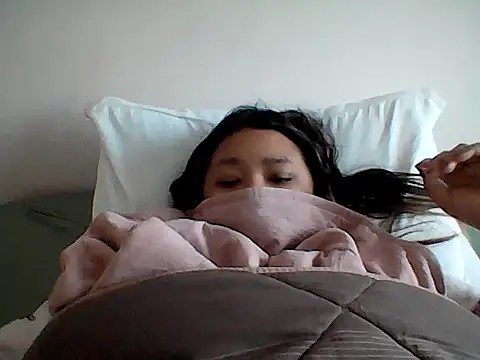 Snapshot of ArisaGonzalez chatting on 01/17/26, 11:26 ArisaGonzalez online show from 01/17/26, 11:26
