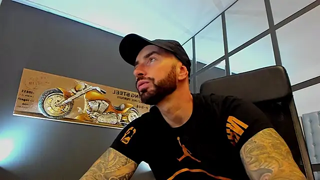 AronGrant online show from 10/03/25, 09:06