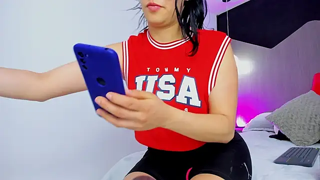 kate evans1 online show from 10/23/25, 07:18