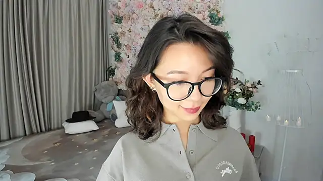 Snapshot of AgnieszkaBanana chatting on 10/28/25, 01:09 AgnieszkaBanana online show from 10/28/25, 01:09