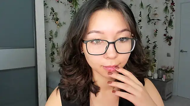 Snapshot of AgnieszkaBanana chatting on 11/13/25, 10:14 AgnieszkaBanana online show from 11/13/25, 10:14