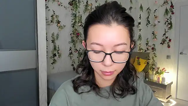 Snapshot of AgnieszkaBanana chatting on 11/19/25, 01:16 AgnieszkaBanana online show from 11/19/25, 01:16