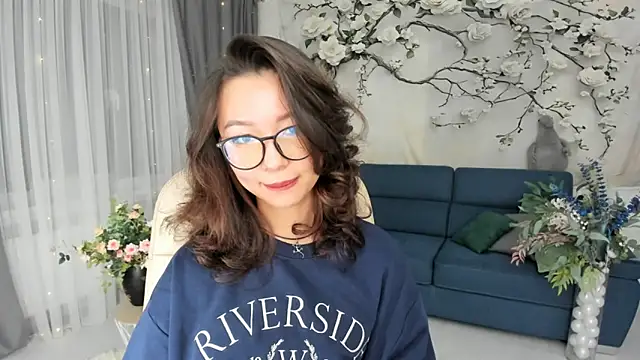 Snapshot of AgnieszkaBanana chatting on 02/10/26, 04:05 AgnieszkaBanana online show from 02/10/26, 04:05