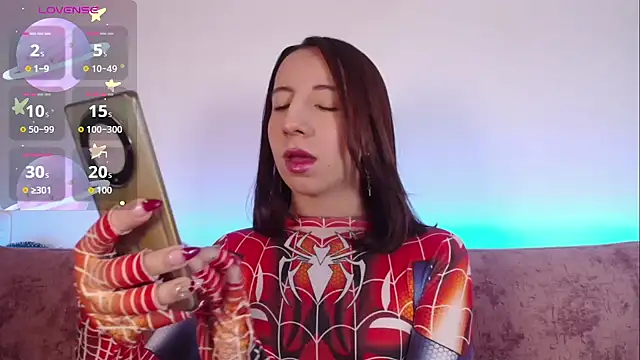 Miiaa doll online show from 02/05/26, 12:10