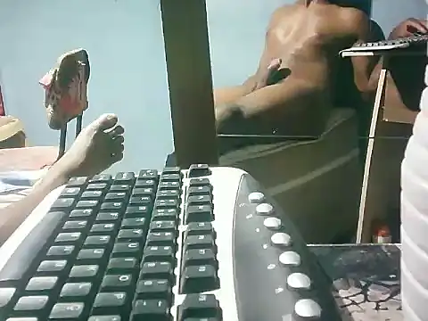 Snapshot of nego_Gostosl chatting on 09/17/25, 04:41 nego Gostosl online show from 09/17/25, 04:41