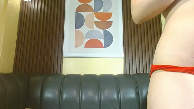 Snapshot of Nicole_Ramires chatting on 10/14/25, 05:03 Nicole Ramires online show from 10/14/25, 05:03