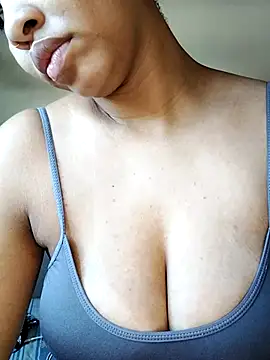 Su Duarte 1 online show from 03/05/25, 05:50