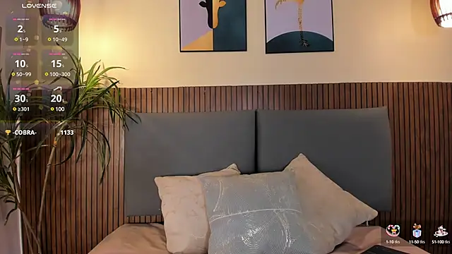 NicolleeEvanss online show from 03/20/25, 03:25