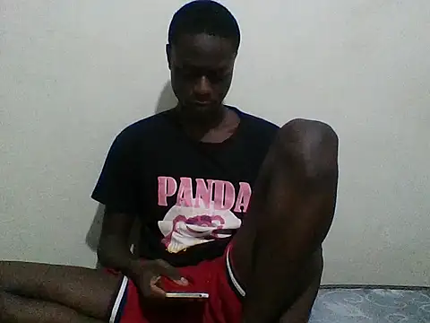 Snapshot of sexy4348 chatting on 10/11/25, 09:35 sexy4348 online show from 10/11/25, 09:35