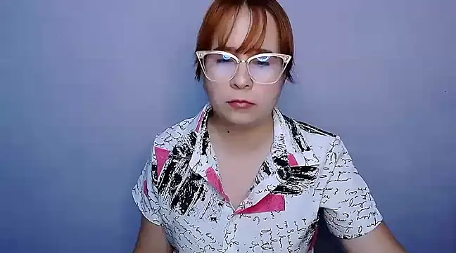 Snapshot of SubLayla01 chatting on 02/13/25, 09:17 SubLayla01 online show from 02/13/25, 09:17