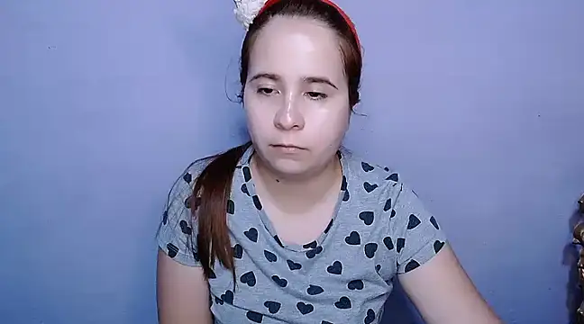 Snapshot of SubLayla01 chatting on 02/15/25, 05:39 SubLayla01 online show from 02/15/25, 05:39