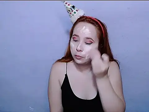 Snapshot of SubLayla01 chatting on 03/26/26, 12:50 SubLayla01 online show from 03/26/26, 12:50