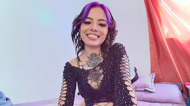 Snapshot of Alicia_Ortiiz chatting on 01/14/25, 09:09 Alicia Ortiiz online show from 01/14/25, 09:09