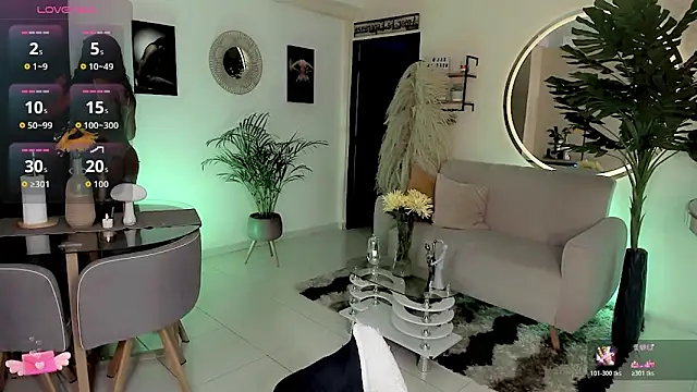 Snapshot of Franciis_4u chatting on 04/05/26, 07:11 Franciis 4u online show from 04/05/26, 07:11