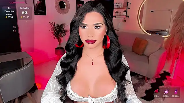 Snapshot of Franciis_4u chatting on 06/07/26, 04:38 Franciis 4u online show from 06/07/26, 04:38