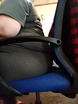 Snapshot of missthickness35_Pika chatting on 01/25/25, 03:20 missthickness35 Pika online show from 01/25/25, 03:20