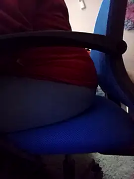 Snapshot of missthickness35_Pika chatting on 03/02/25, 08:27 missthickness35 Pika online show from 03/02/25, 08:27