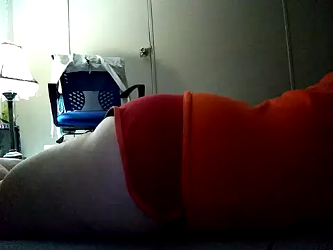 Snapshot of missthickness35_Pika chatting on 11/05/25, 09:53 missthickness35 Pika online show from 11/05/25, 09:53