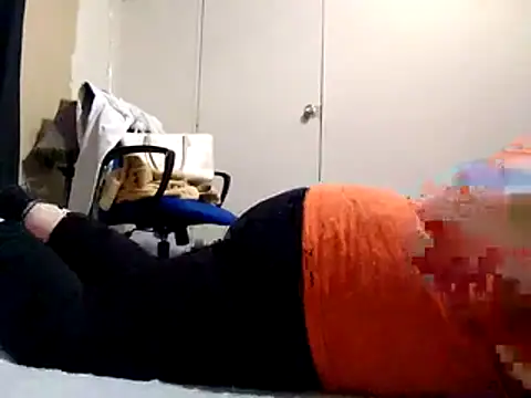 Snapshot of missthickness35_Pika chatting on 11/08/25, 09:24 missthickness35 Pika online show from 11/08/25, 09:24