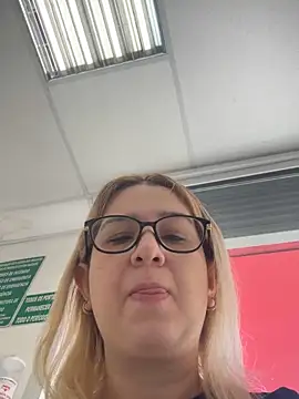 amooraaamoon online show from 01/27/25, 11:43