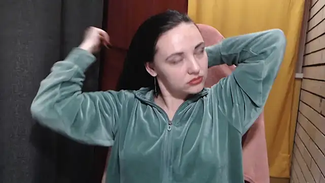 Snapshot of StacyMind chatting on 04/18/26, 08:20 StacyMind online show from 04/18/26, 08:20